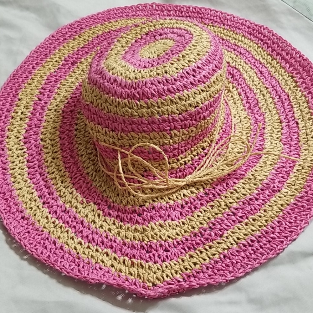 Beach hat